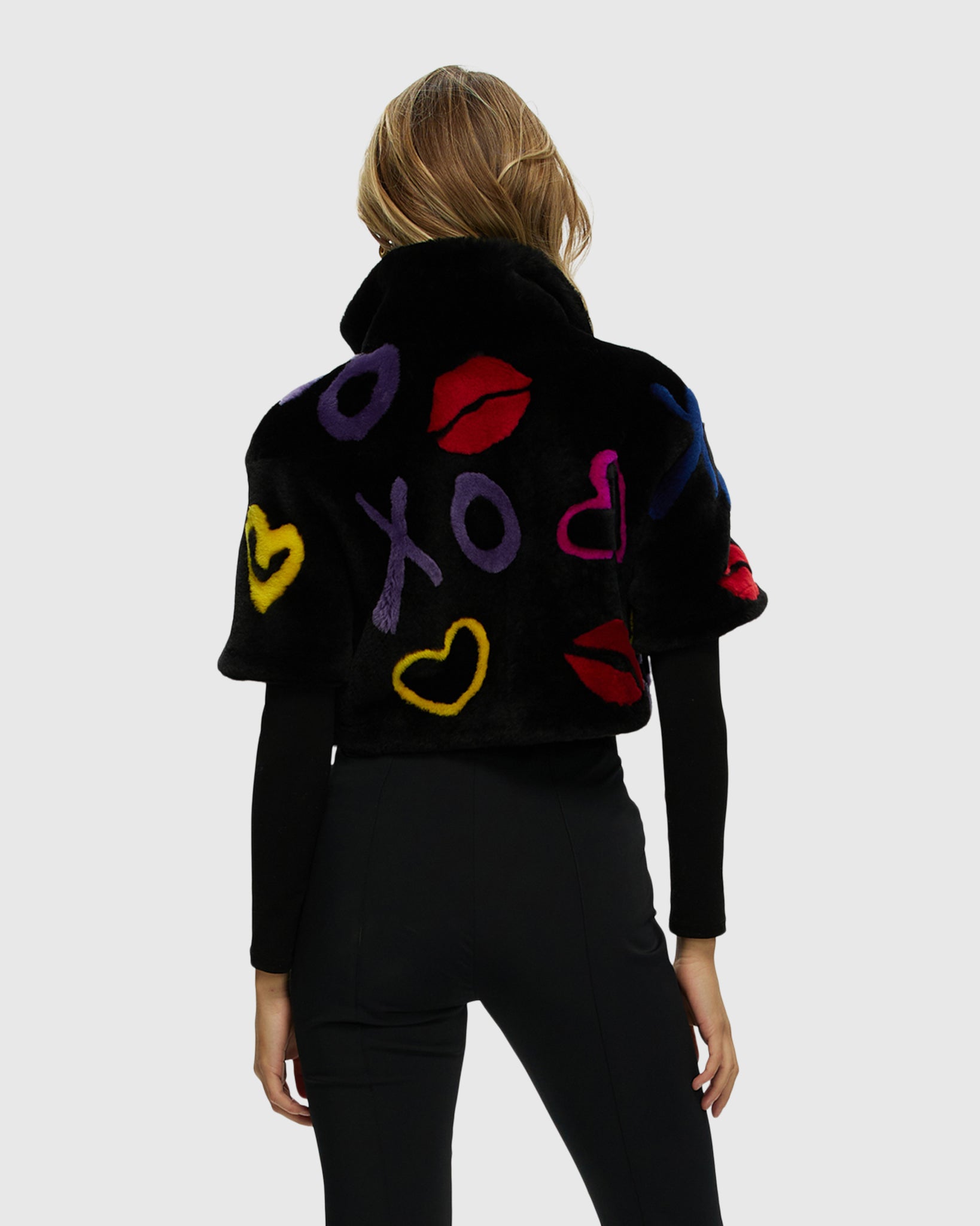 #Color_BLACK/XO MULTI