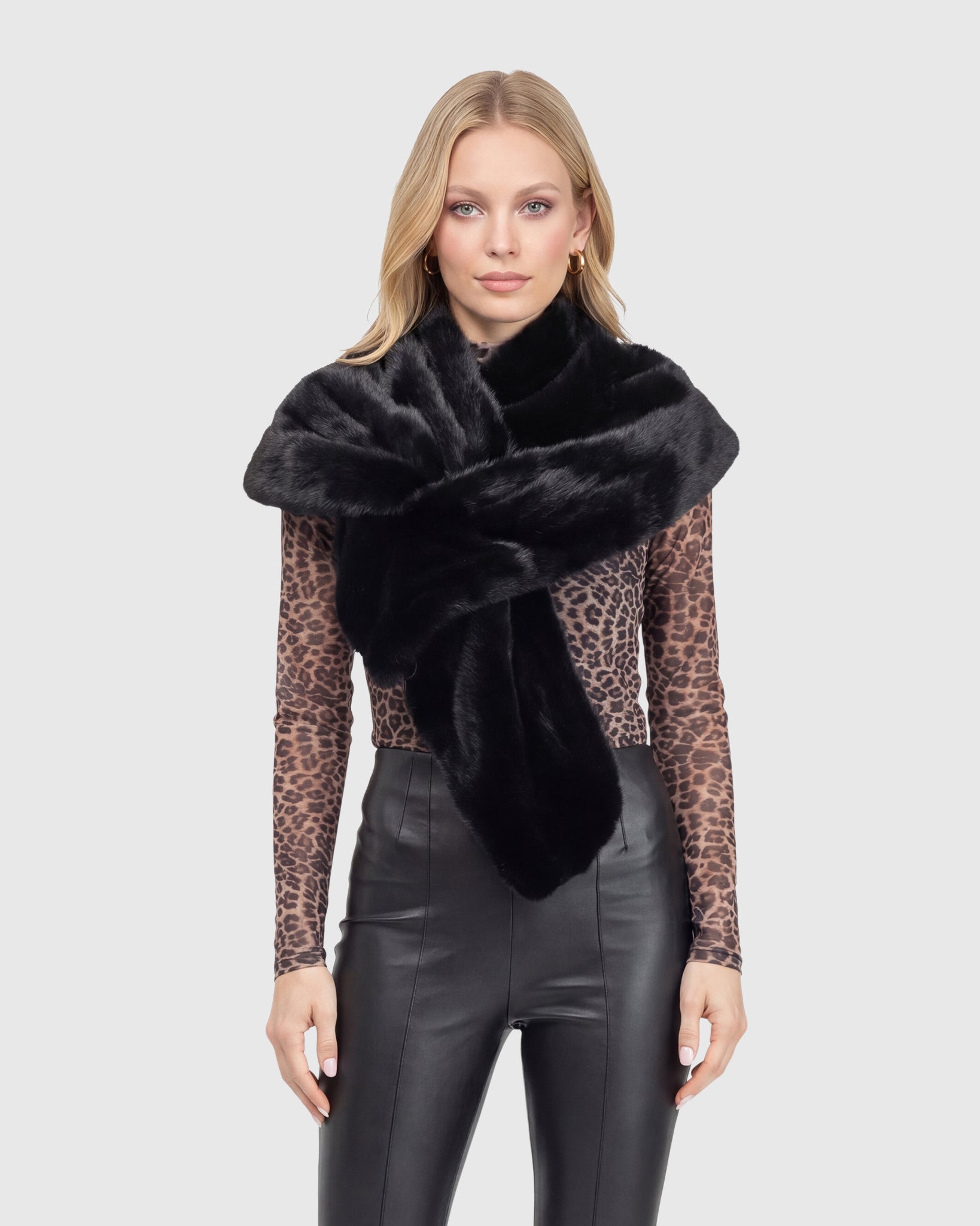 #Color_BLACK