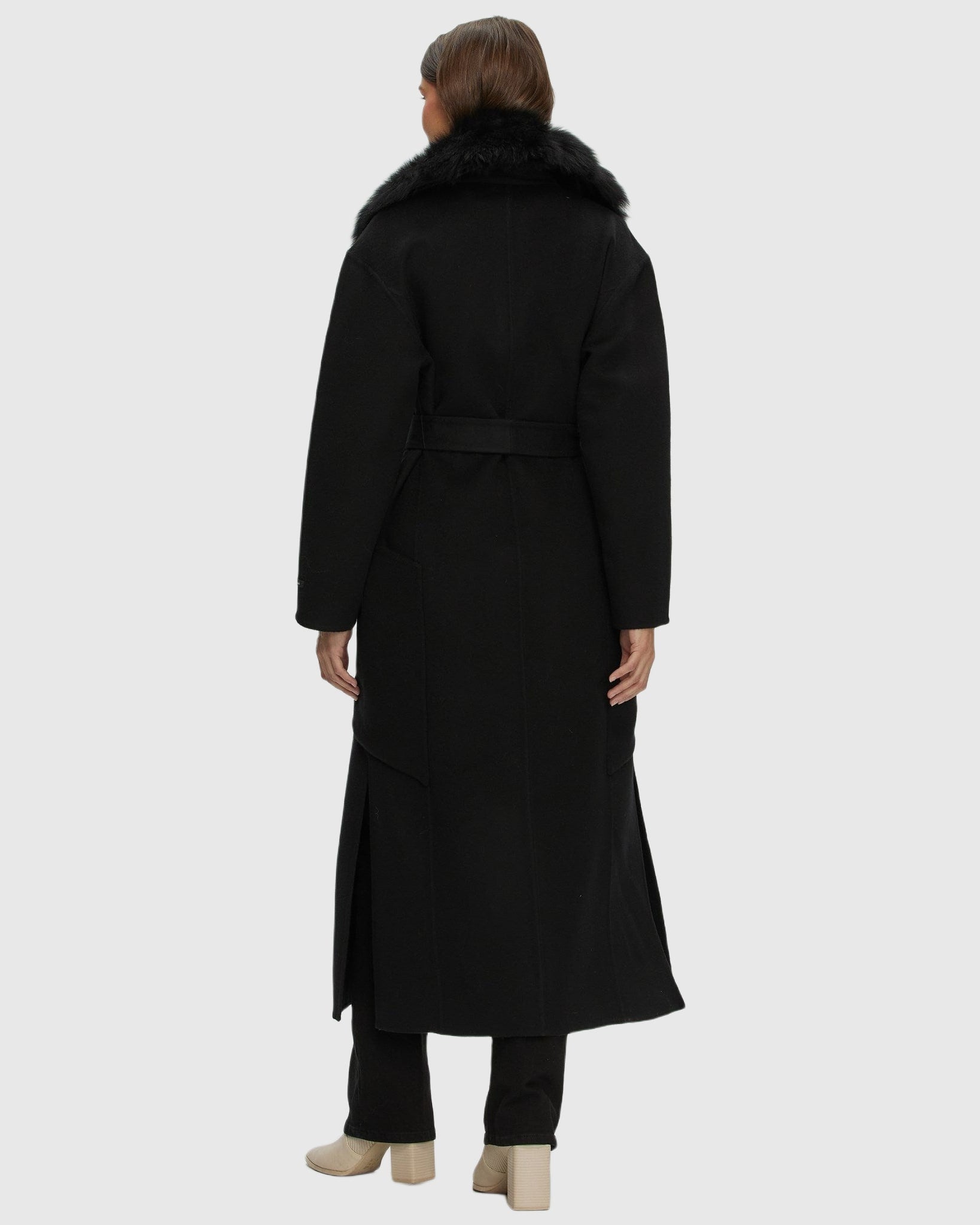 #Color_BLACK/BLACK