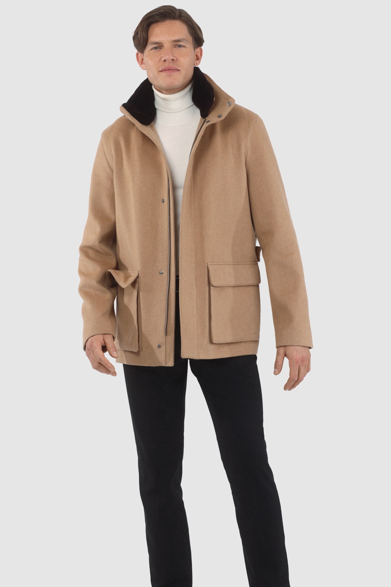 Veste pour homme confectionnée en laine Loro Piana avec col amovible en peau lainée d'agneau sélectionnée