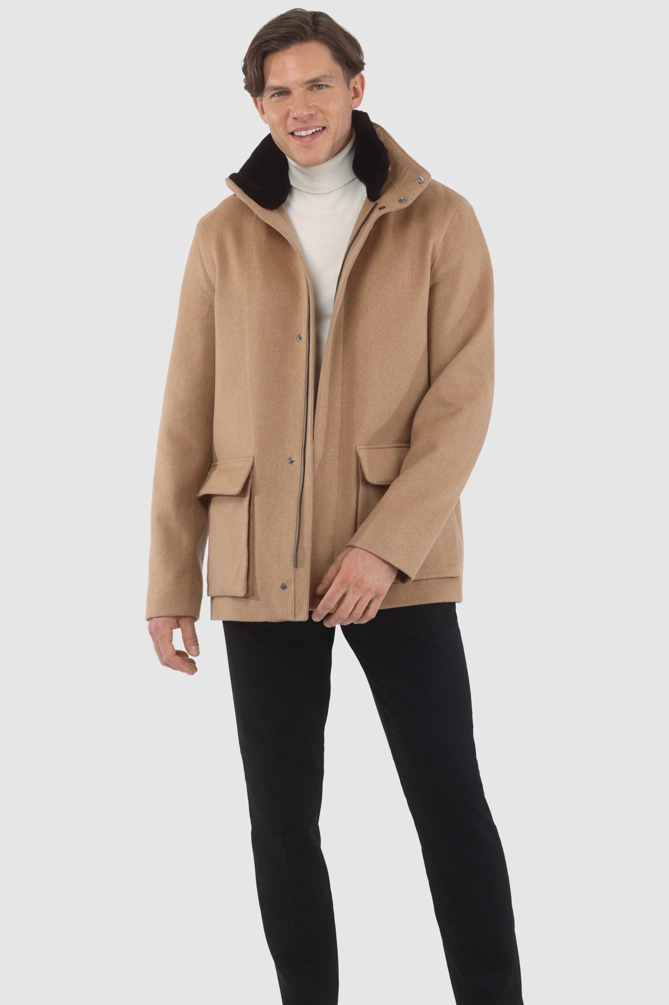 Veste pour homme confectionnée en laine Loro Piana avec col amovible en peau lainée d'agneau sélectionnée