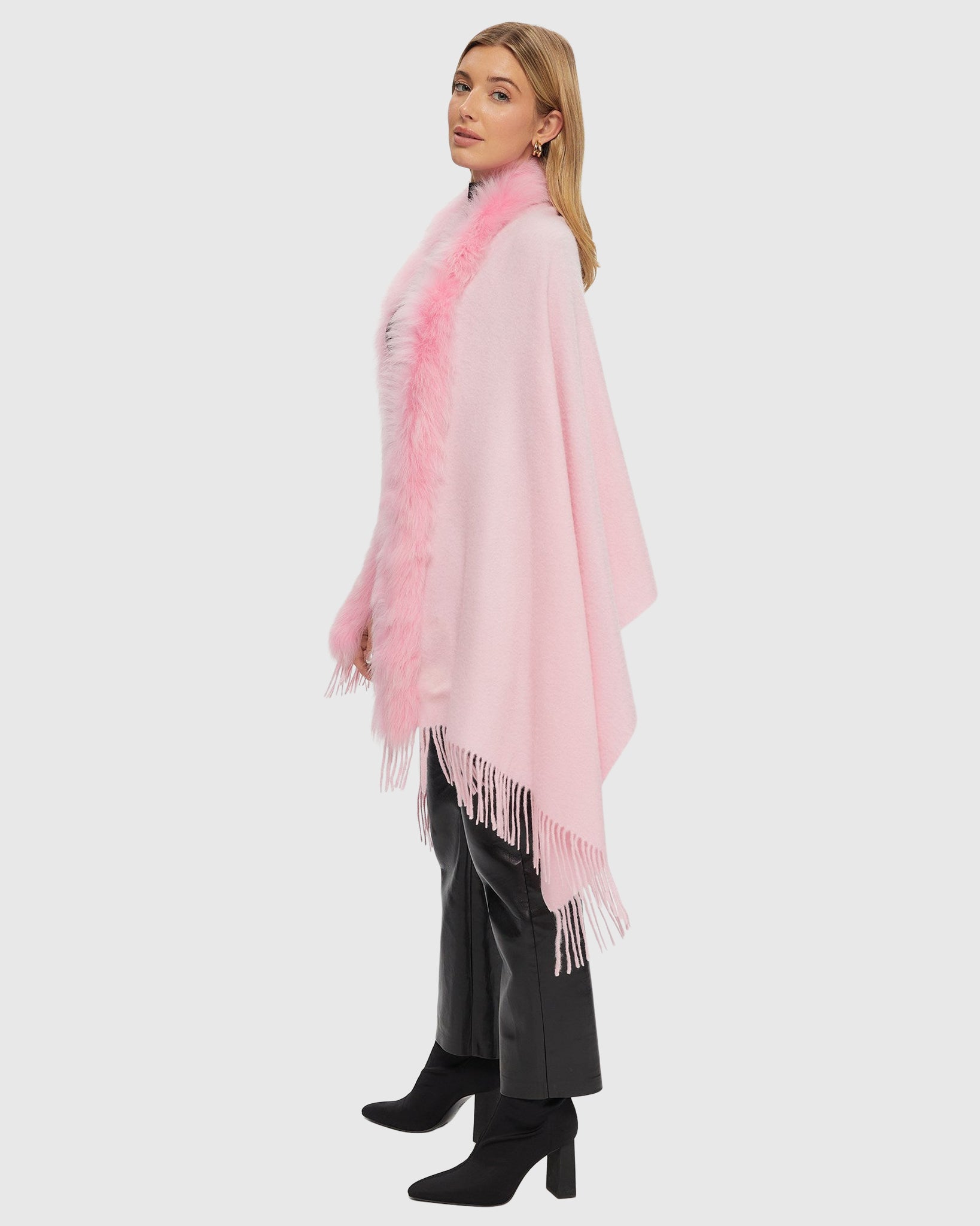 #Color_LIGHT PINK