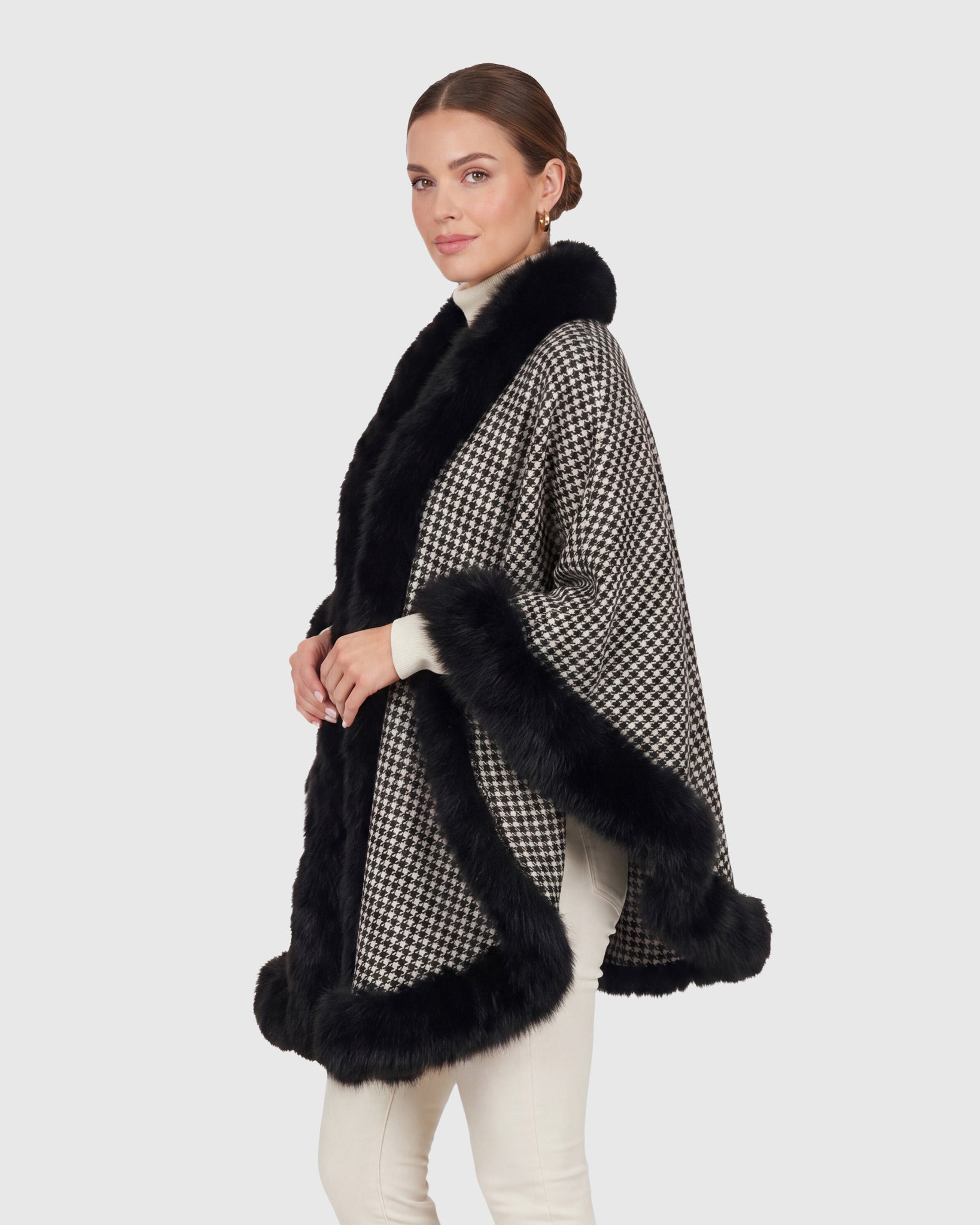 #Color_HOUNDSTOOTH
