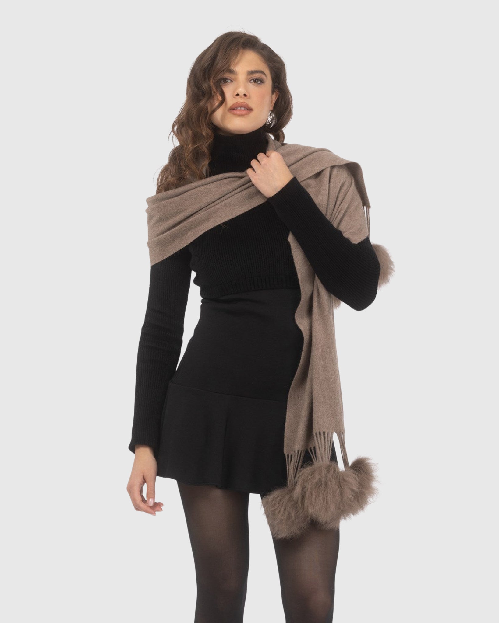 #Color_KHAKI TAUPE