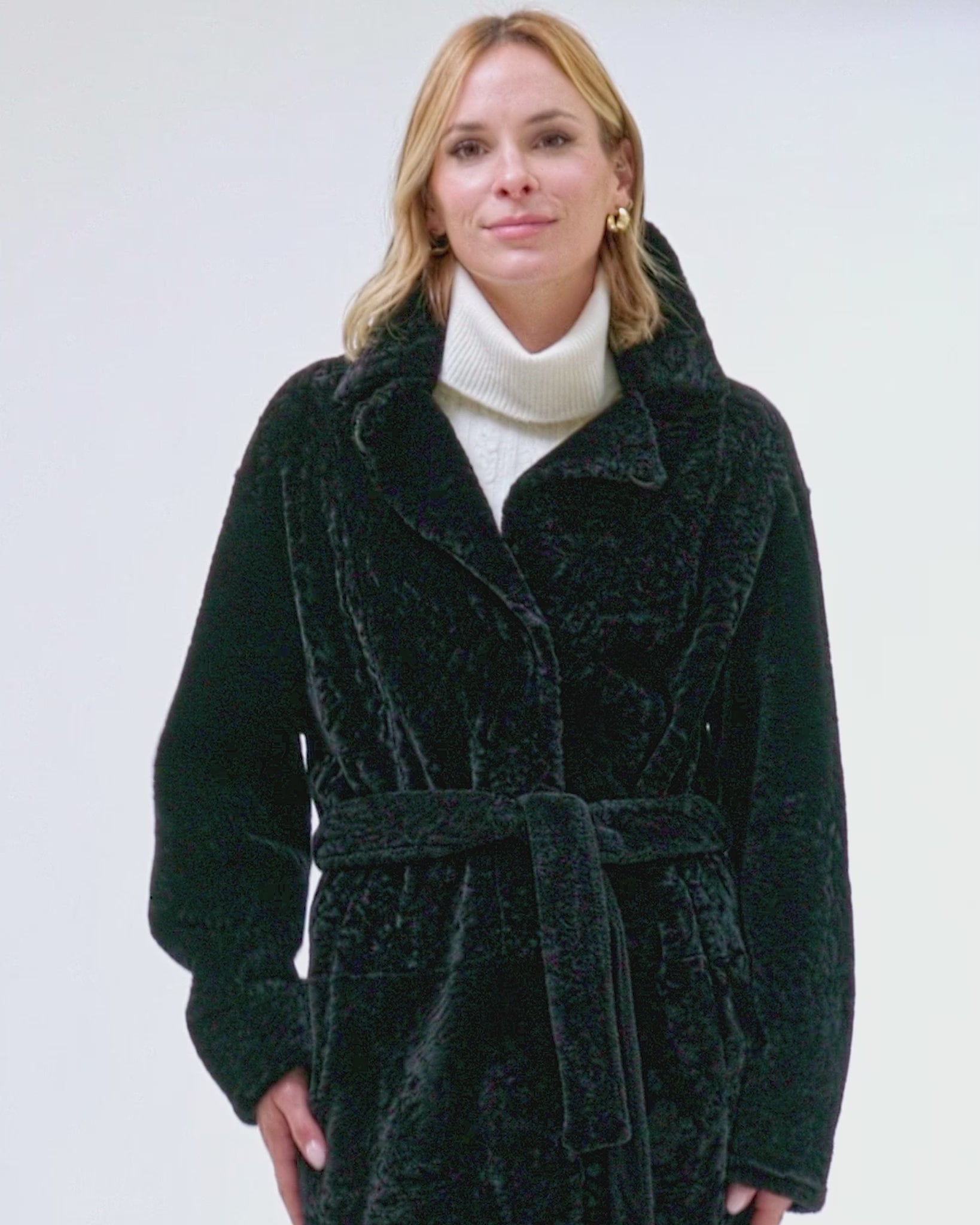 #Color_EMERALD/BLACK